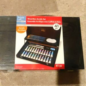 New! Artist's Loft Wood box Acrylic Set  41 Piece in plastic